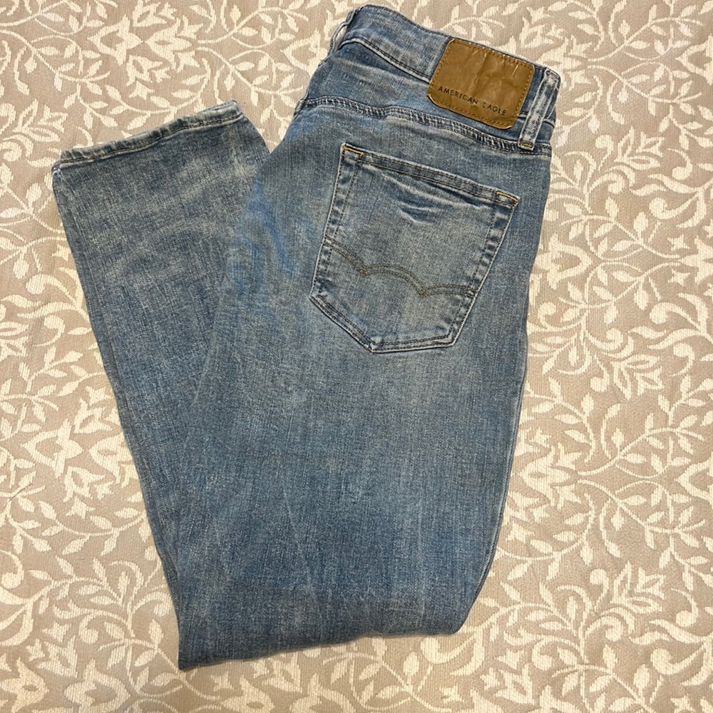 Mens AMerican Eagle Jeans